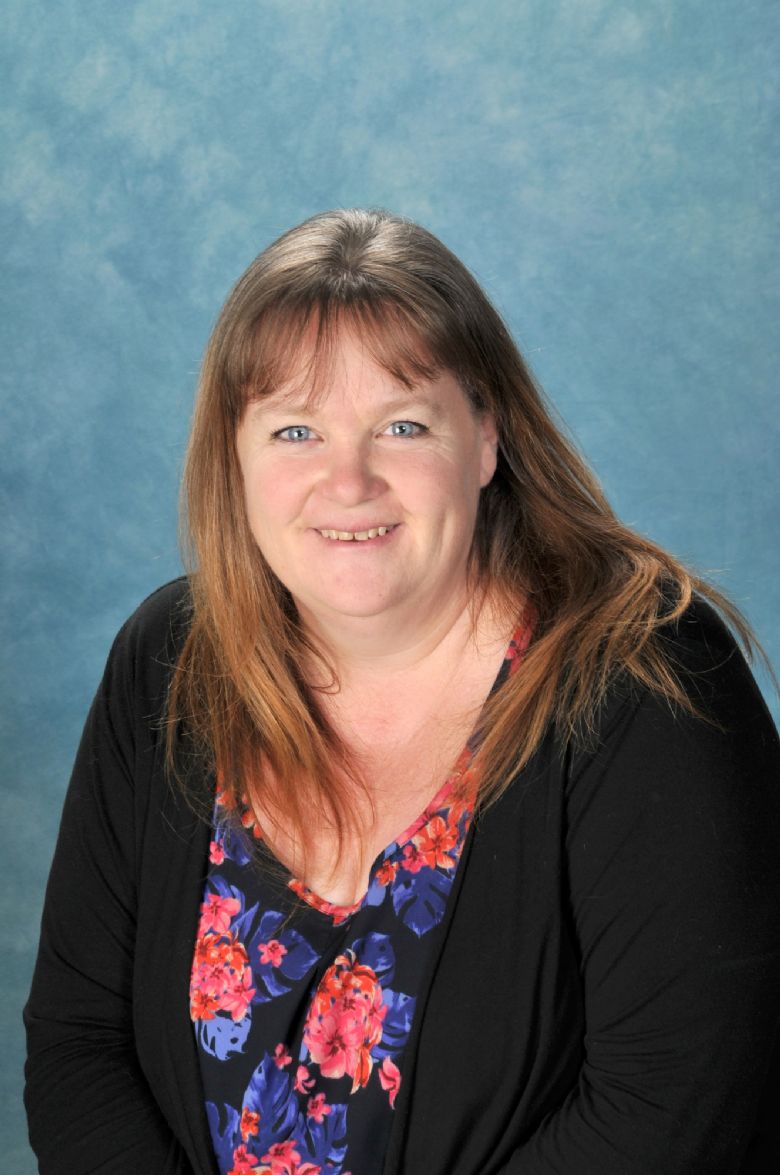 Meadow Vale Primary School STAFF & GOVERNORS