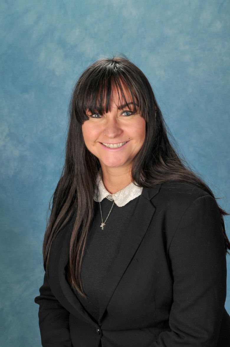 Meadow Vale Primary School STAFF & GOVERNORS